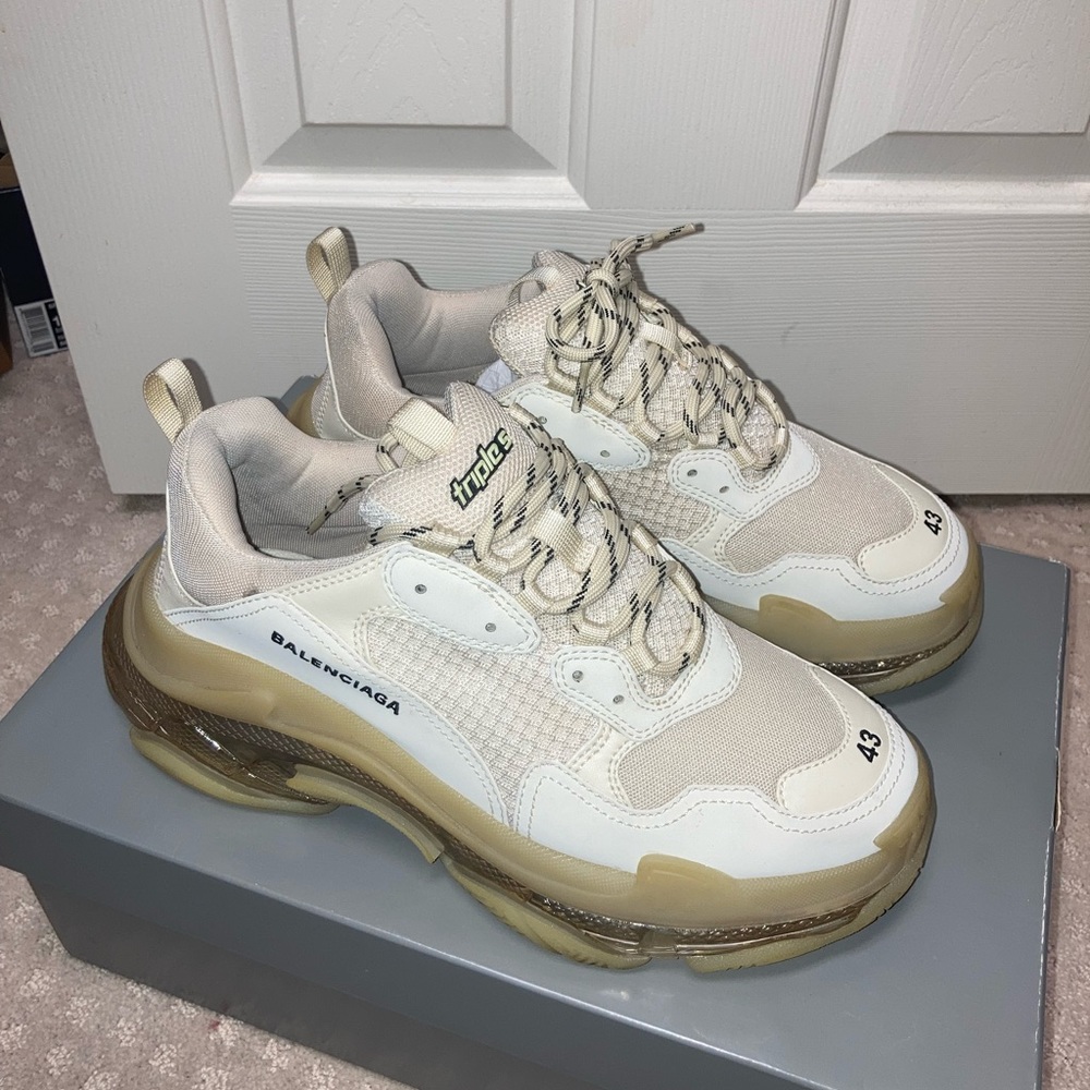 Balenciaga Triple S